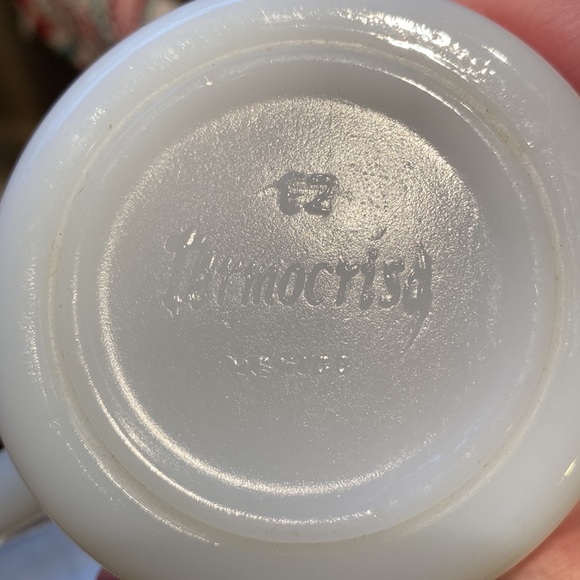 Vintage mugs. - Picture 2 of 4